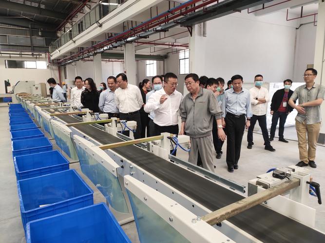 国内家具产业首个5G独立组网工业互联网工厂 南康家具共享备料中心的创新实践